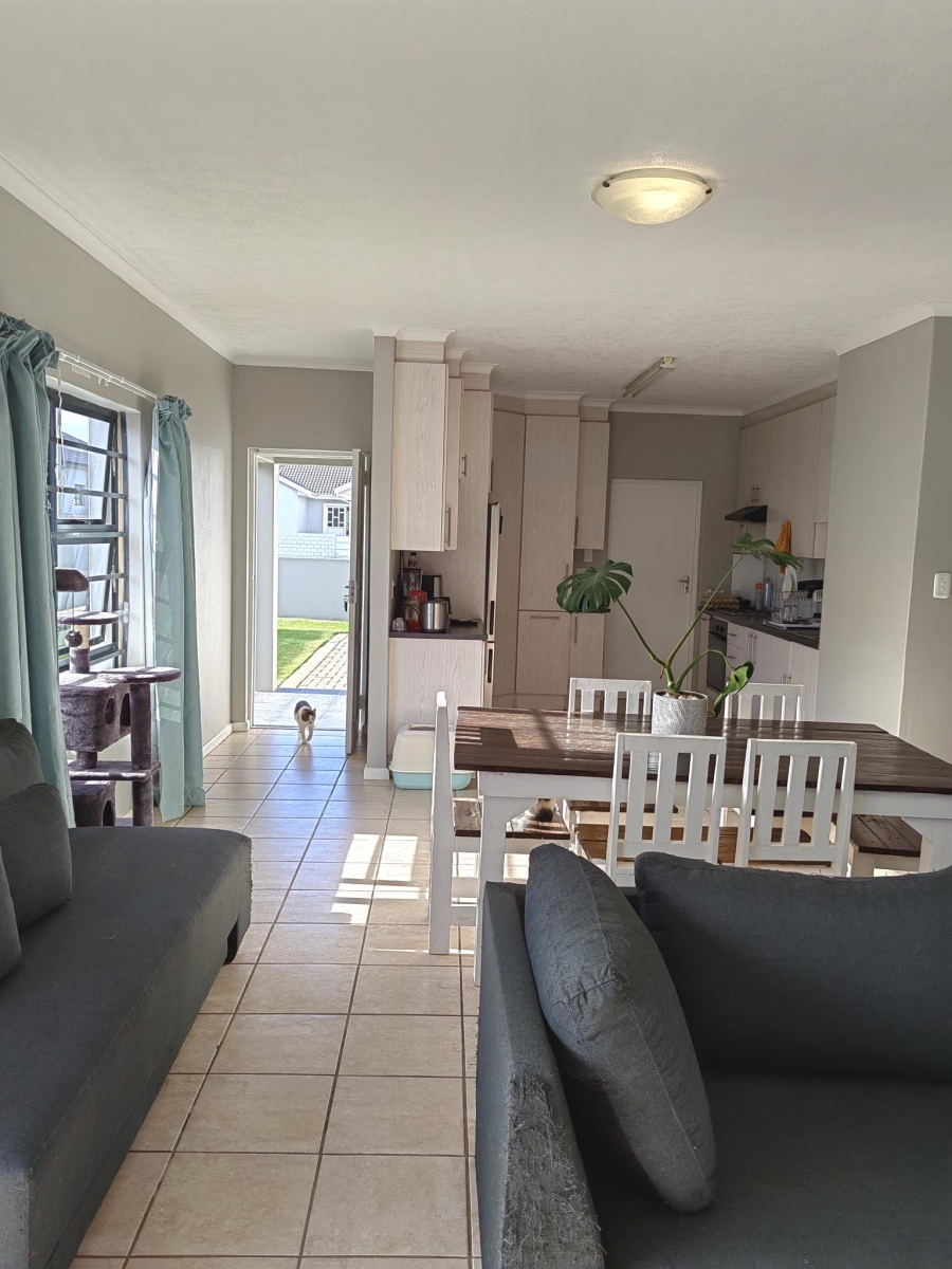 2 Bedroom Property for Sale in Fountains Estate Eastern Cape